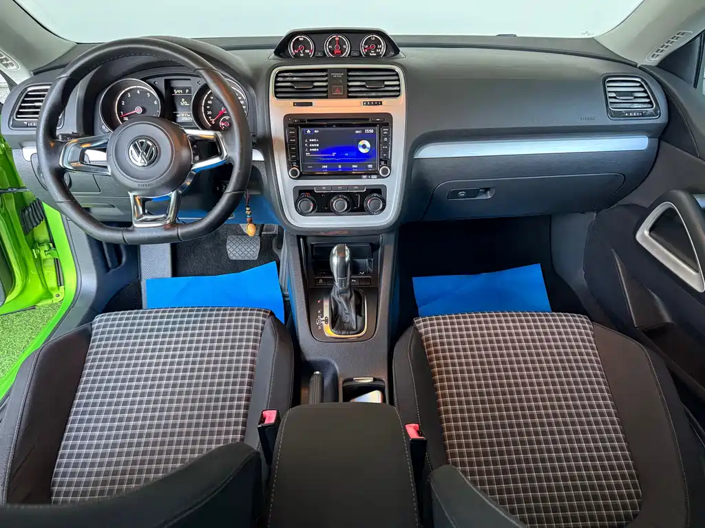 Volkswagen Scirocco — миниатюра 7