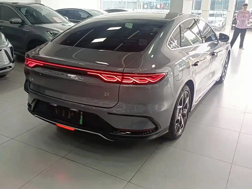 BYD Han — миниатюра 7