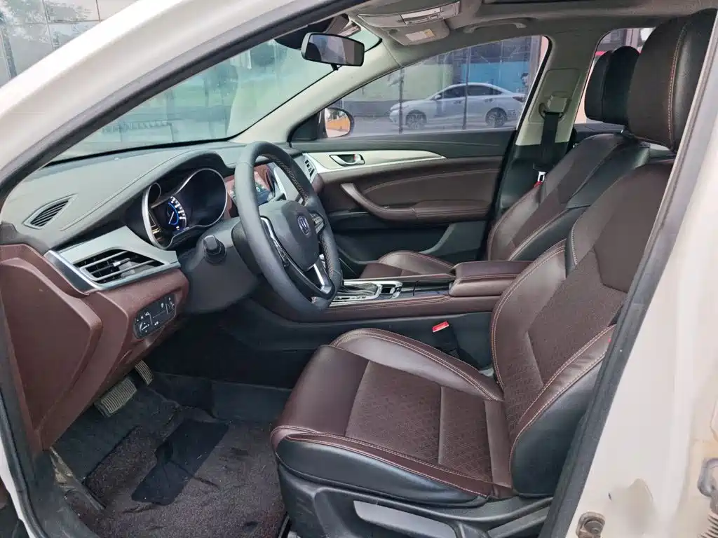 Changan Eado — миниатюра 12