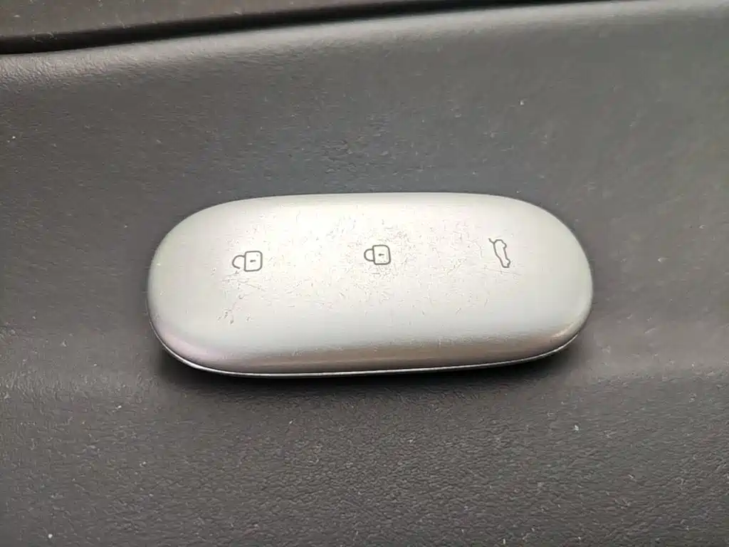 Li Auto Li L8 — миниатюра 9