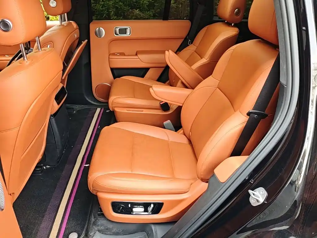 Li Auto Li L8 — миниатюра 17