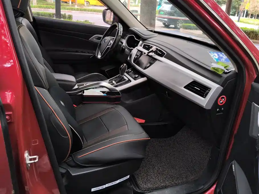Geely Boyue — миниатюра 8