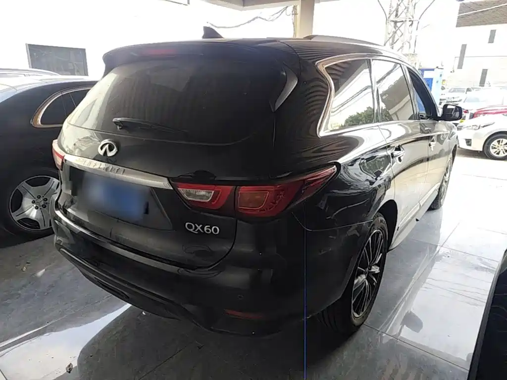 Infiniti QX60 (Import) — миниатюра 7