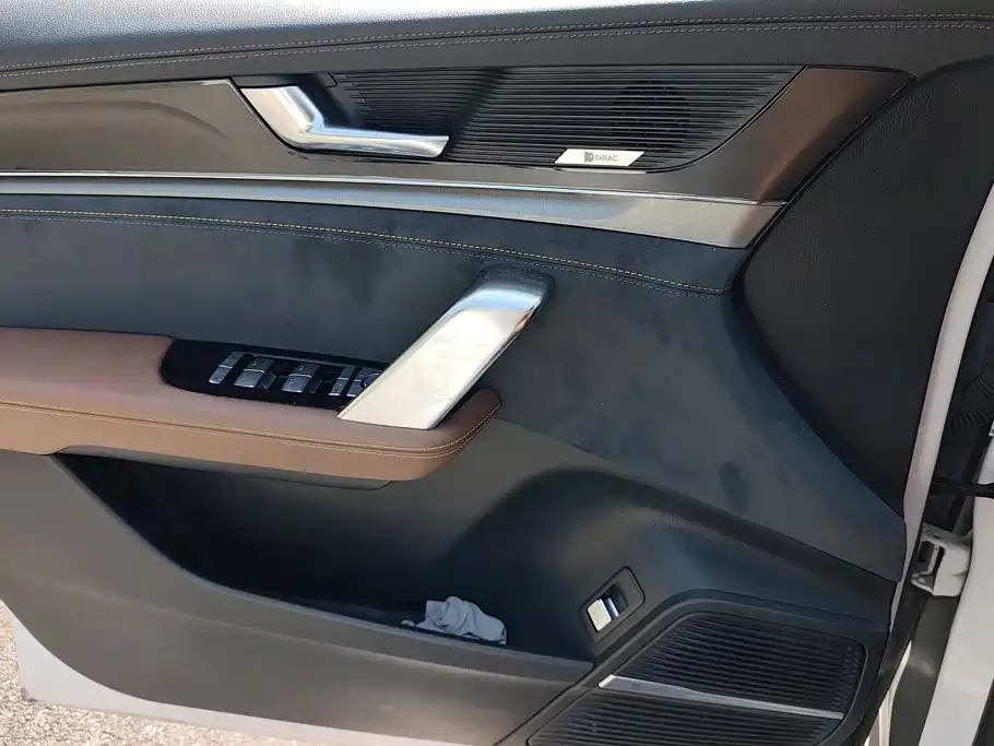 BYD Tang New Energy — миниатюра 7