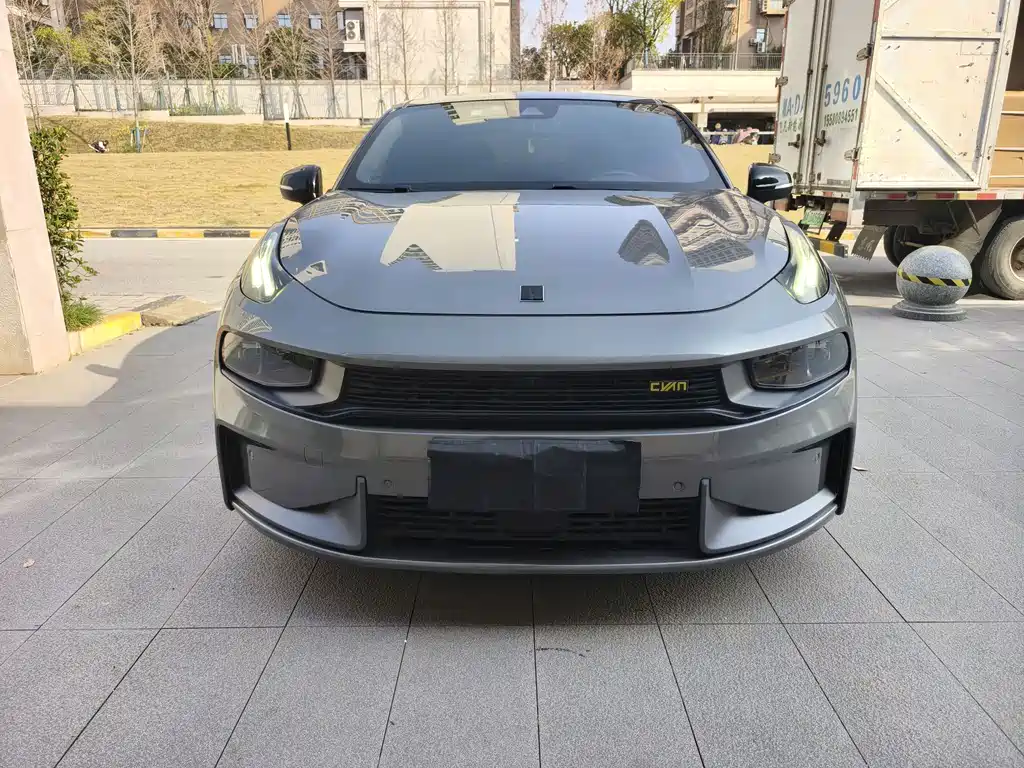 Lynk & Co 03 — миниатюра 2