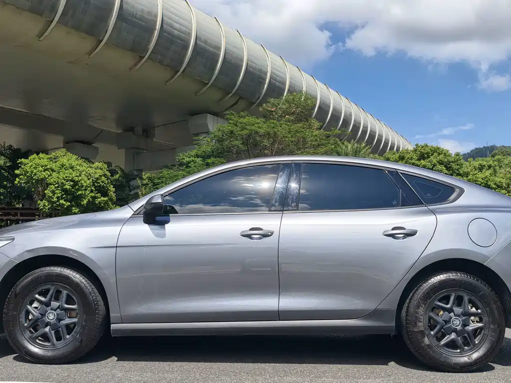 BYD Qin PLUS — миниатюра 7