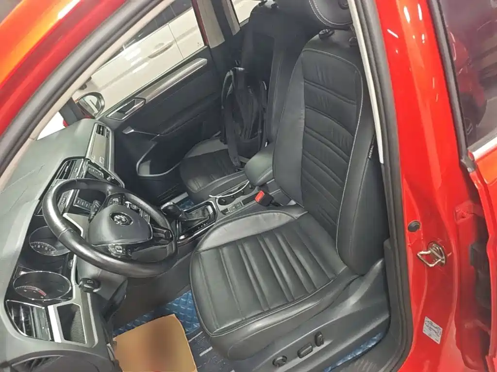 Volkswagen Touran — миниатюра 11