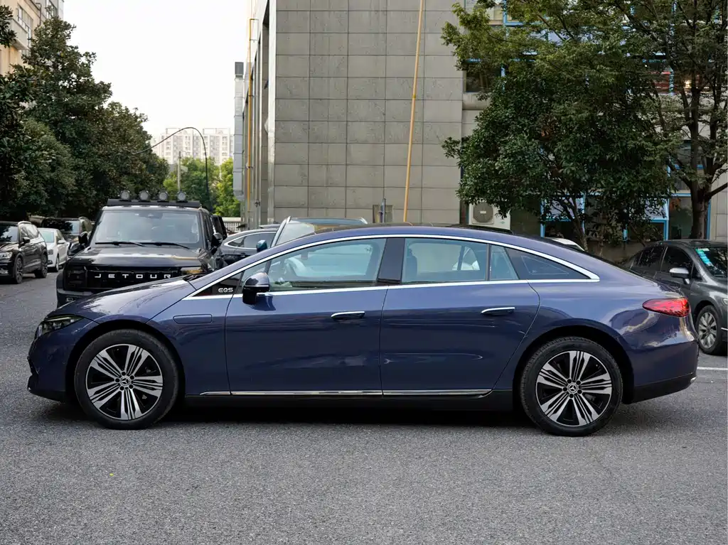 Mercedes-Benz EQS — миниатюра 3
