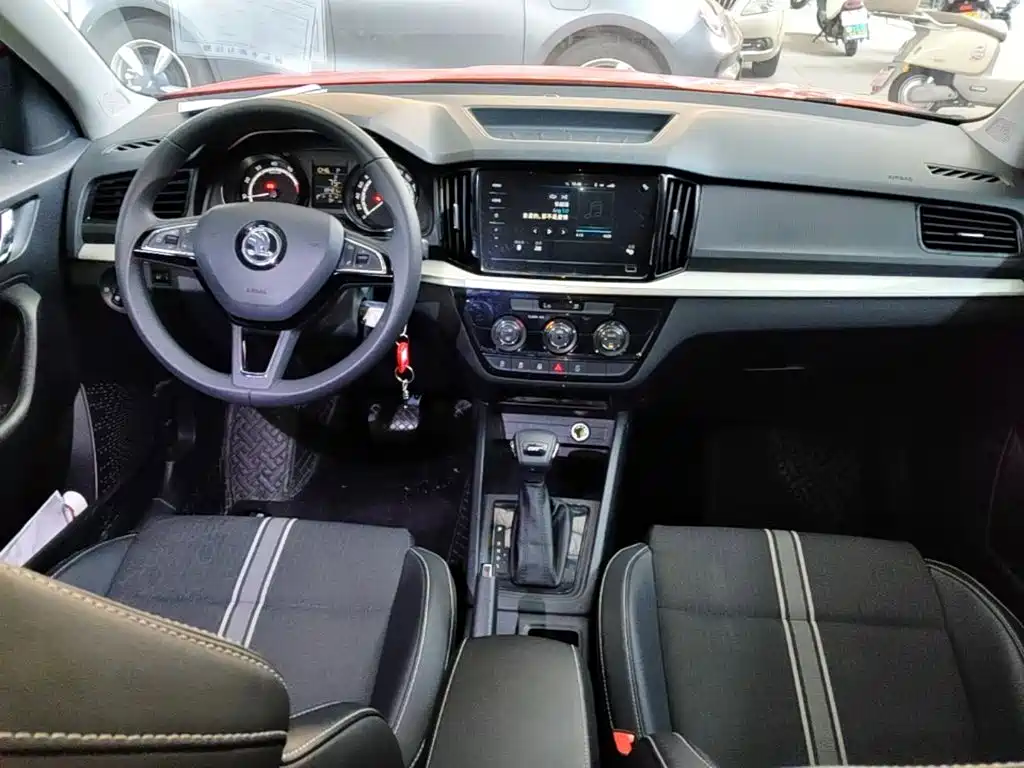 Skoda Kamiq — миниатюра 10