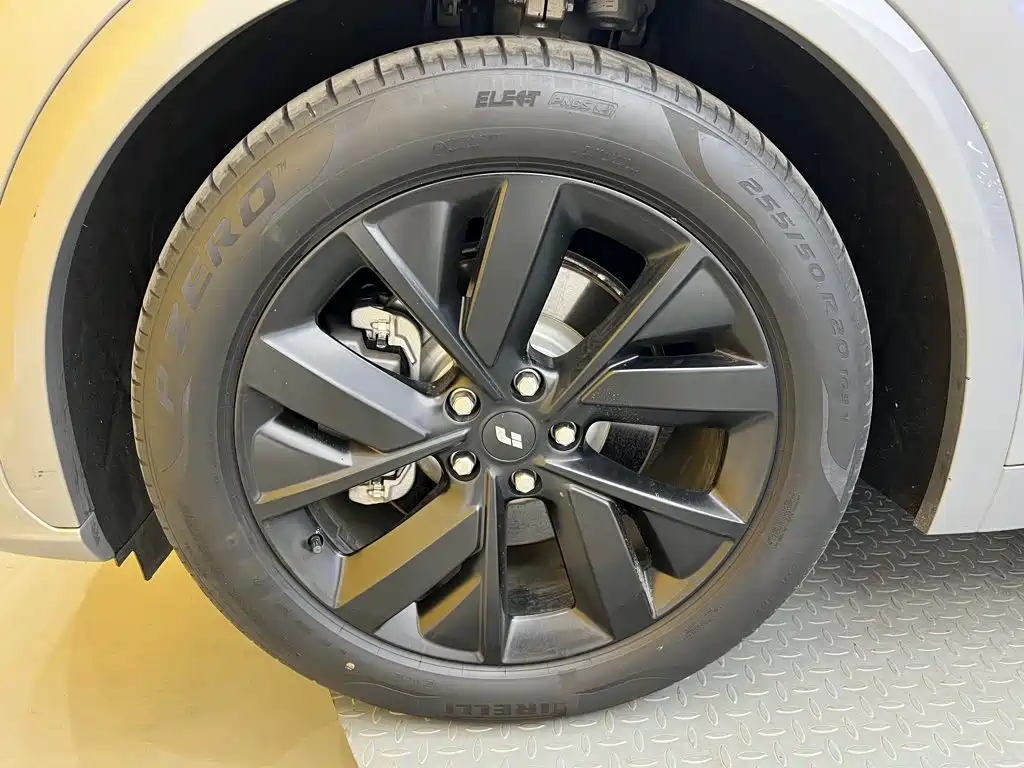 Li Auto Li L7 — миниатюра 10