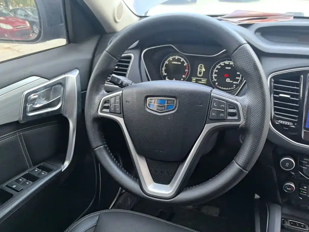 Geely Vision X6 — миниатюра 11