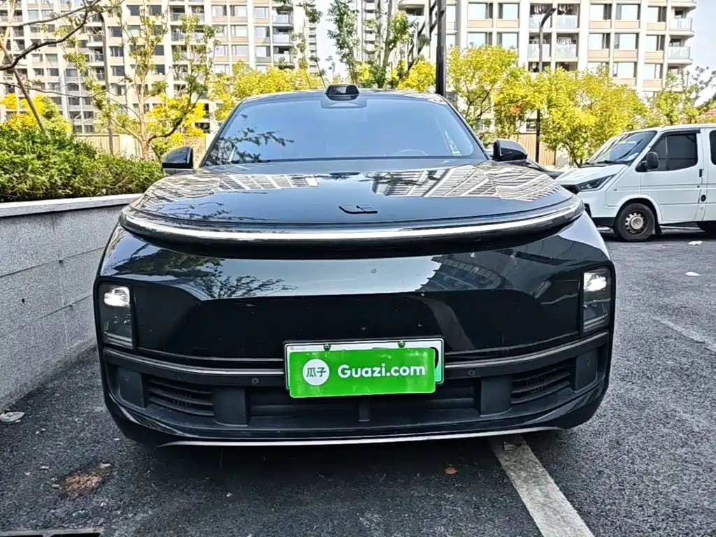 Li Auto Li L8 — миниатюра 3