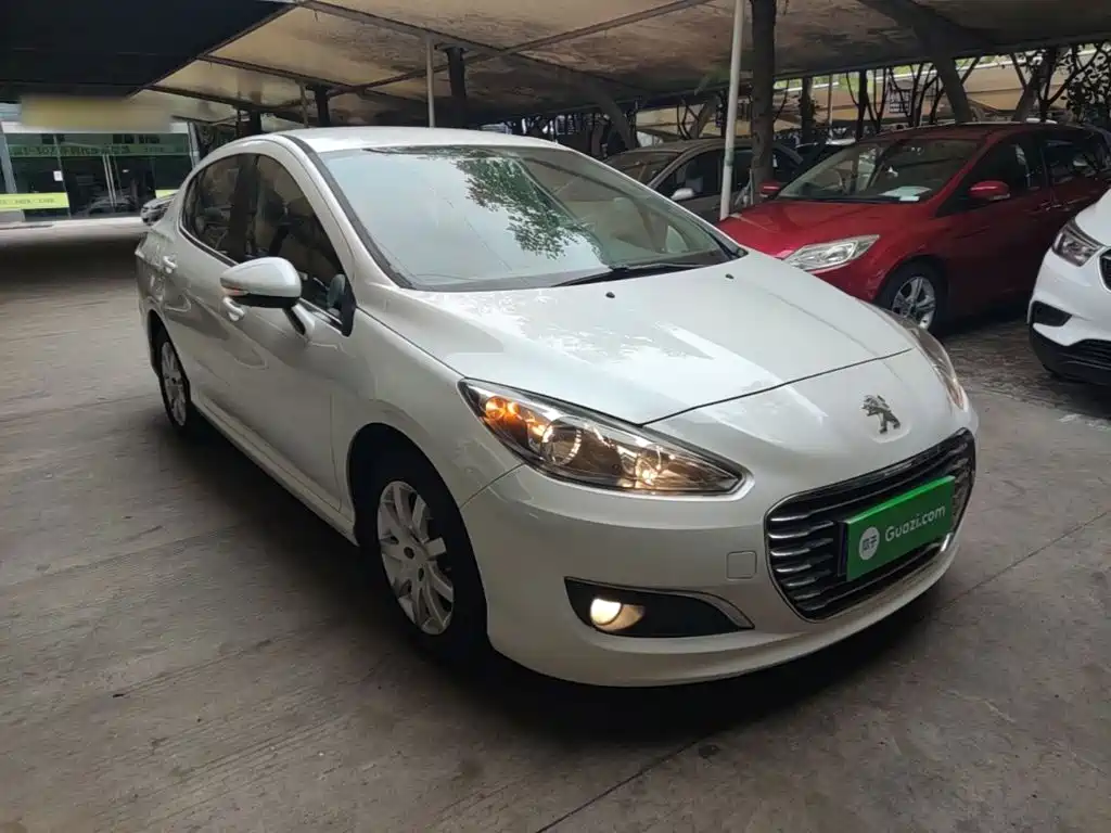 Peugeot 308 — миниатюра 4