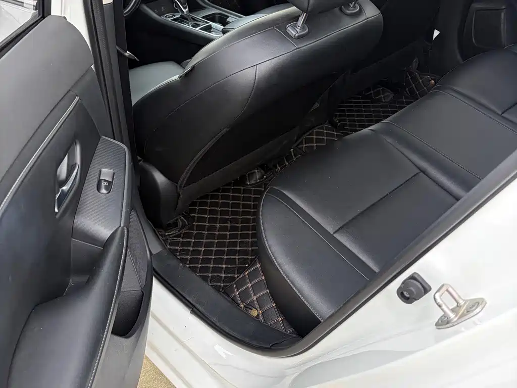 Nissan Sylphy — миниатюра 17