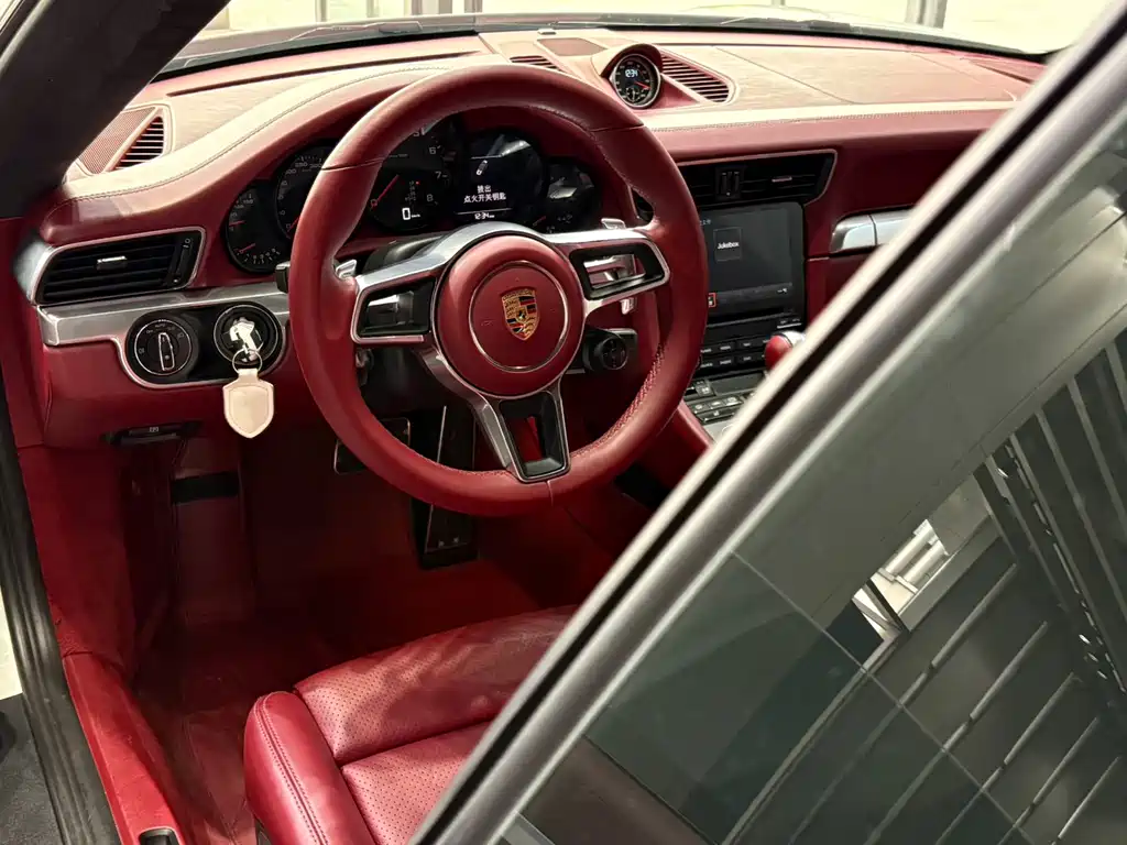 Porsche 911 — миниатюра 10