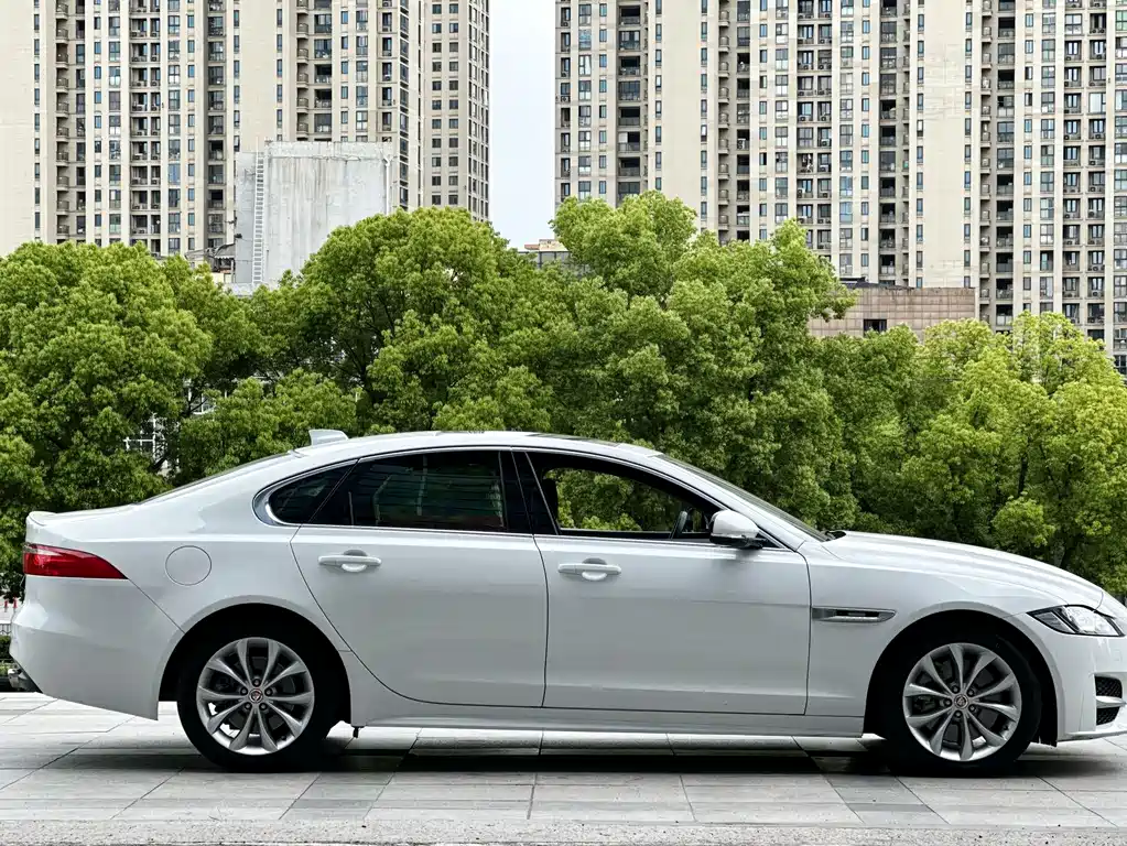 Jaguar XF 2016 XF 3.0 SC