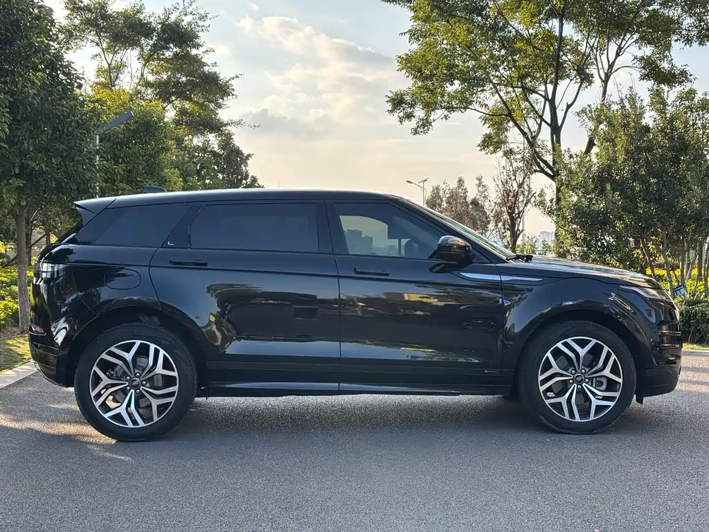 LAND ROVER RANGE ROVER AURORA