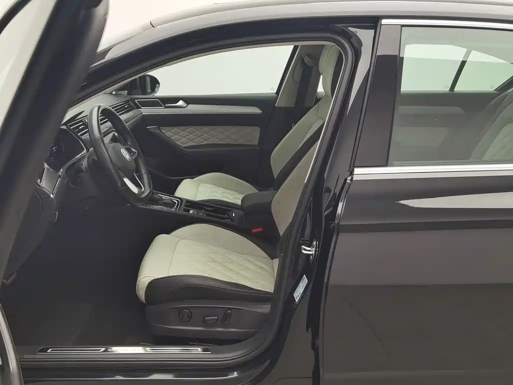 Volkswagen Magotan — миниатюра 10