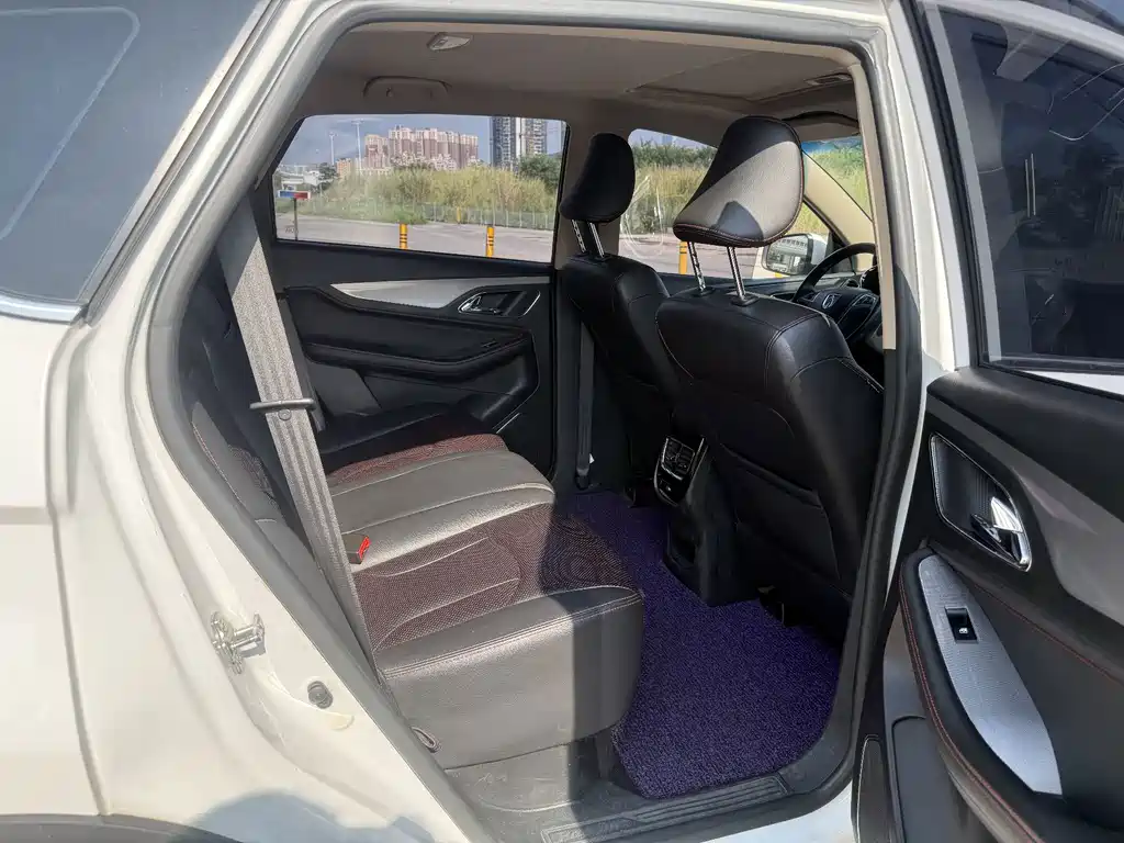 Baojun 560 — миниатюра 13