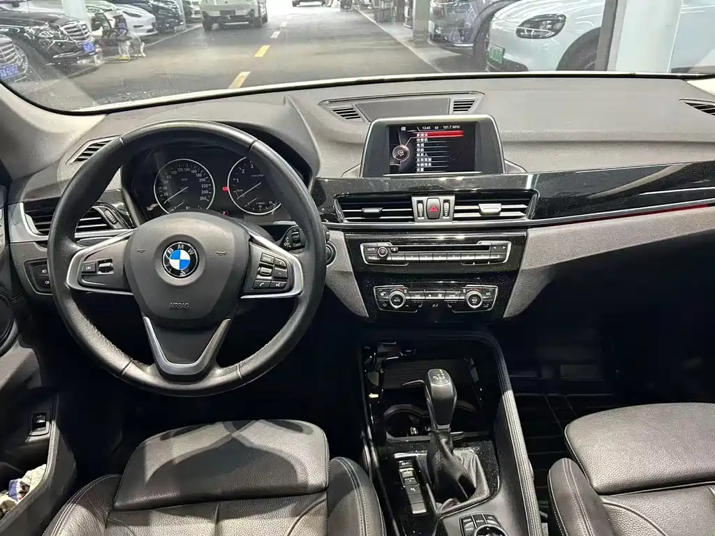 BMW X1 — миниатюра 12