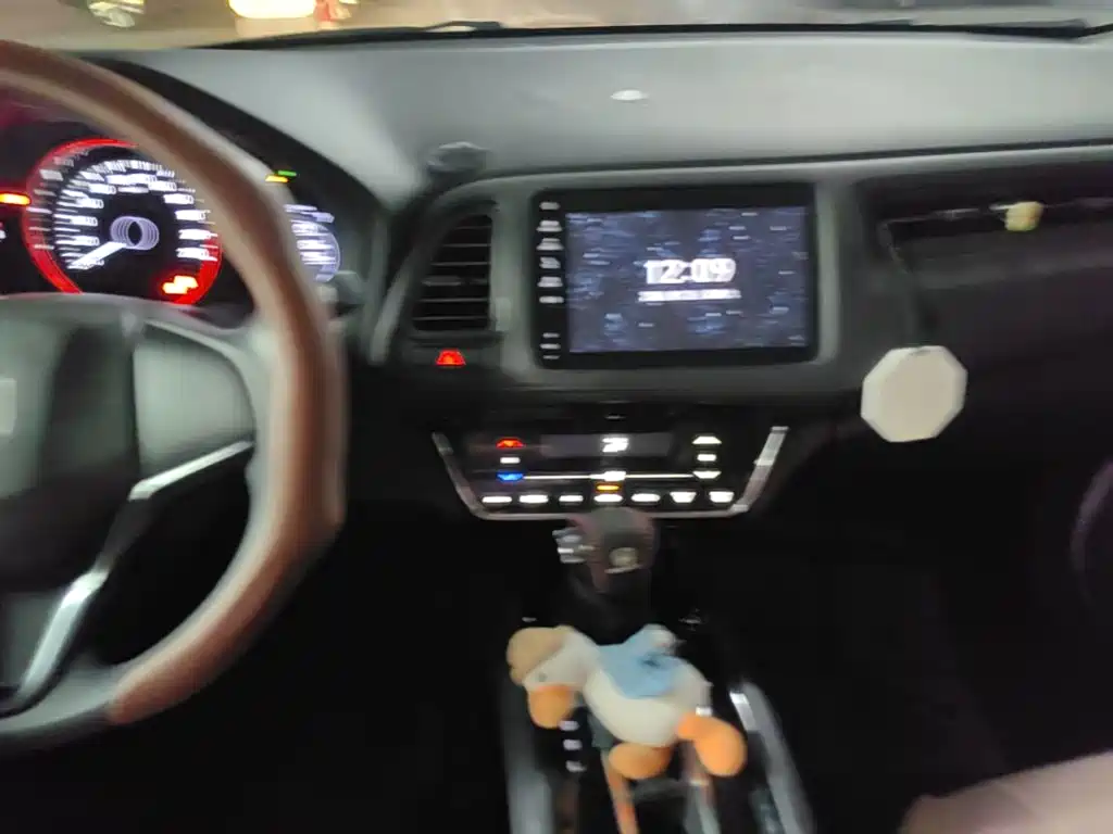 Honda Vezel — миниатюра 13