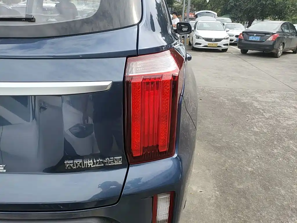 Kia Sportage — миниатюра 8