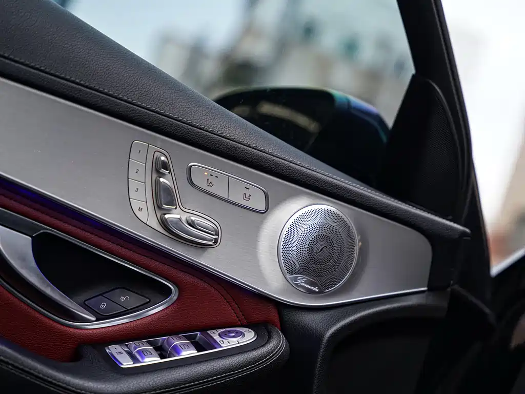 Mercedes-Benz GLC 2020 GLC 300 L 4MATIC Luxury