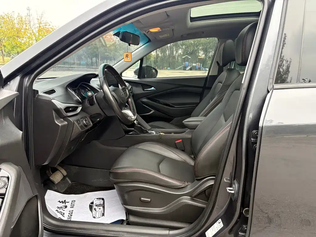 Chevrolet Volando — миниатюра 13