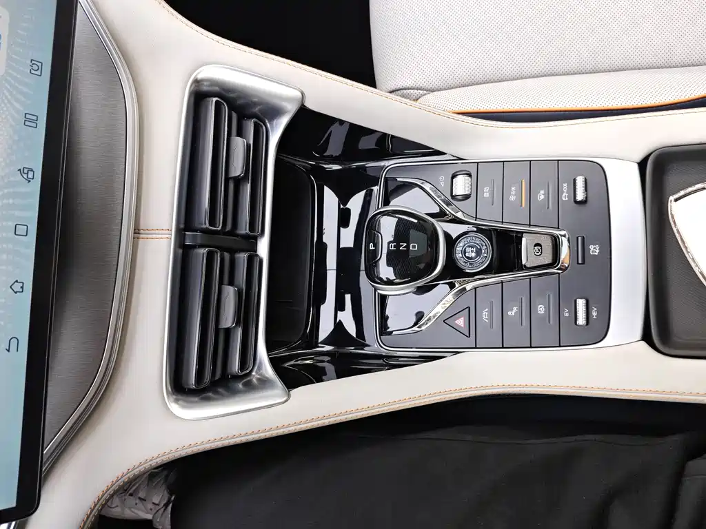 BYD Song Plus PLUS 2021 DM-i 110KM Flagship PLUS 5G