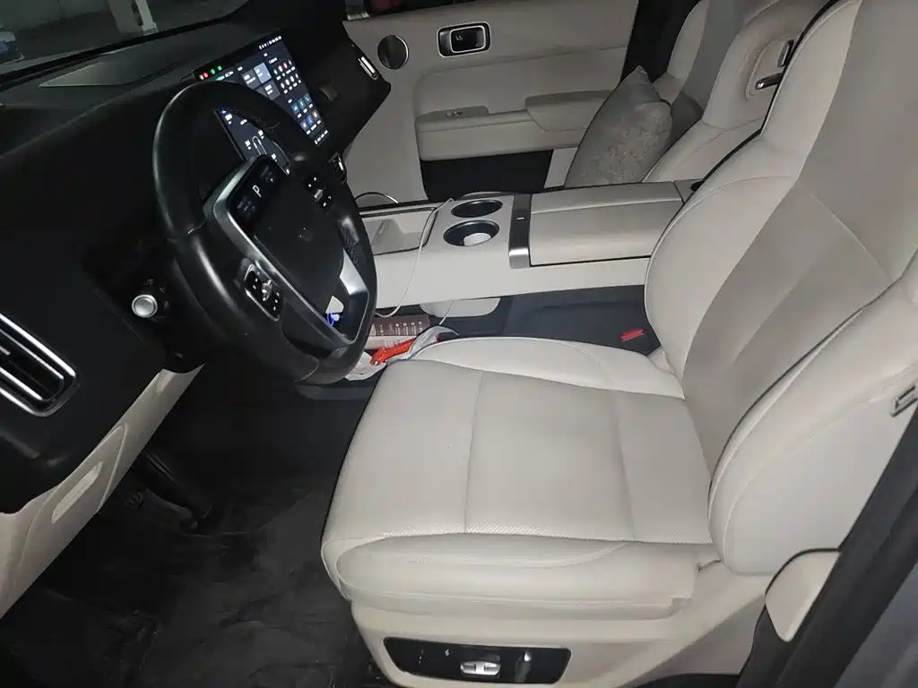 Li Auto Li L9 — миниатюра 16