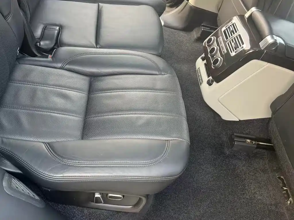 Land Rover Range Rover — миниатюра 12