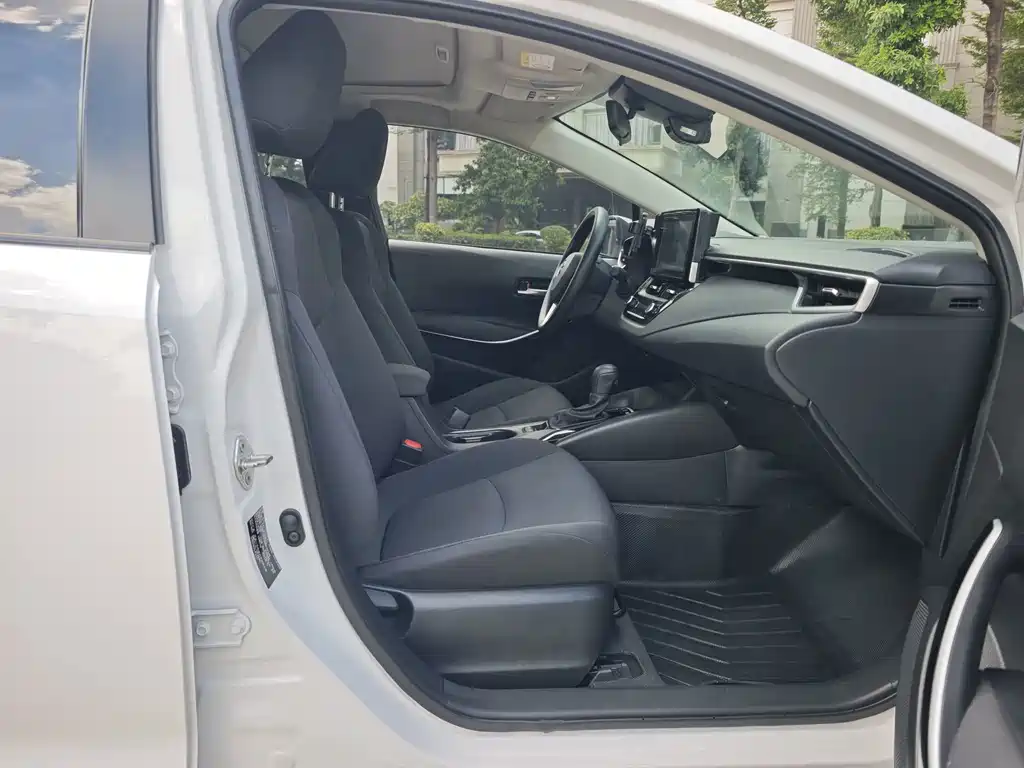 Toyota Corolla — миниатюра 15