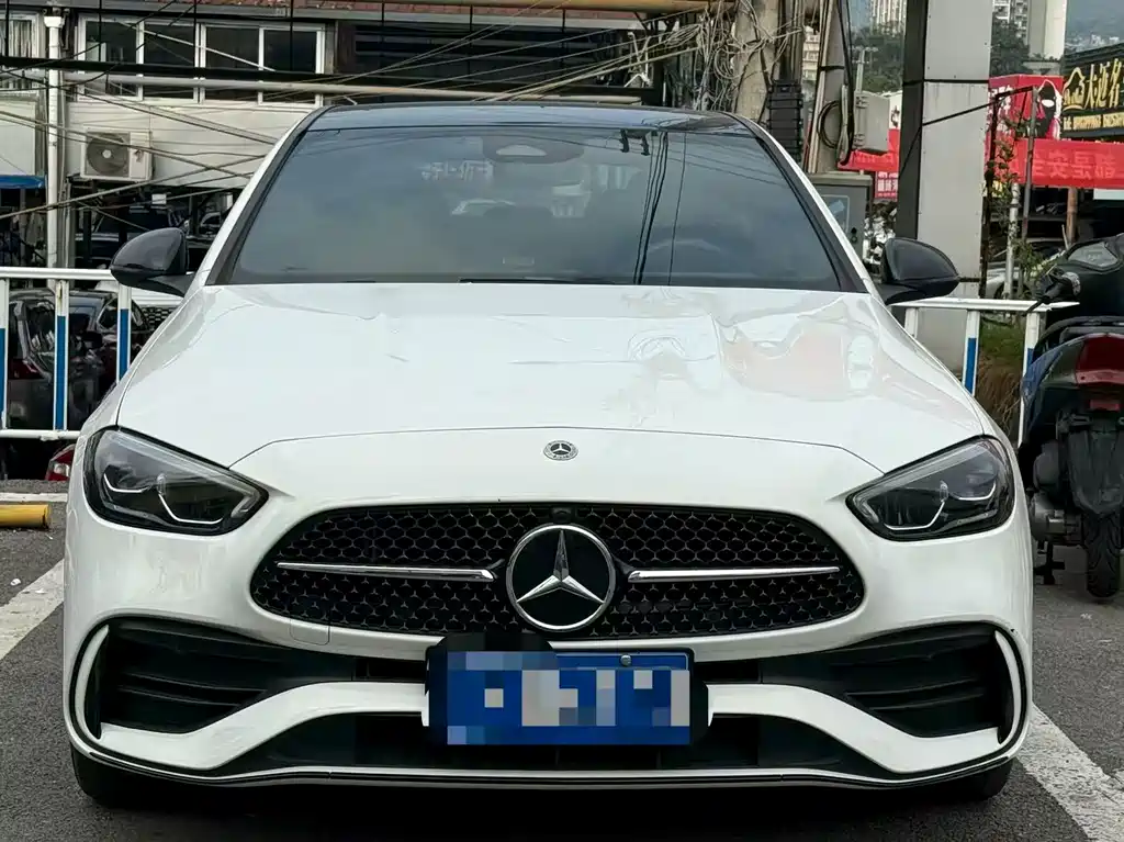 Mercedes-Benz C-Class — миниатюра 2