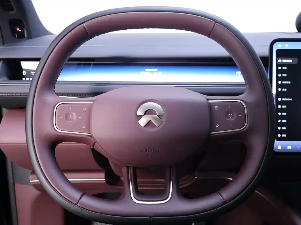 NIO ES8 — миниатюра 16