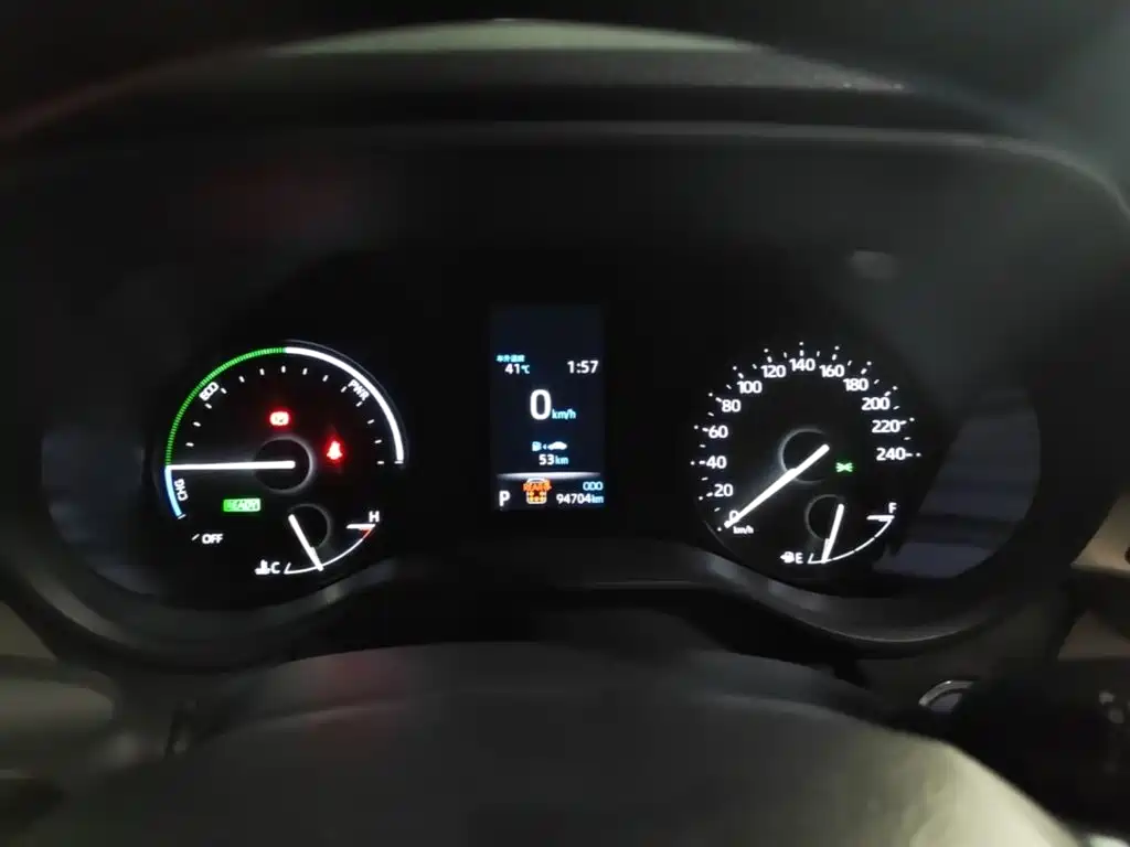 Toyota Granvia — миниатюра 12