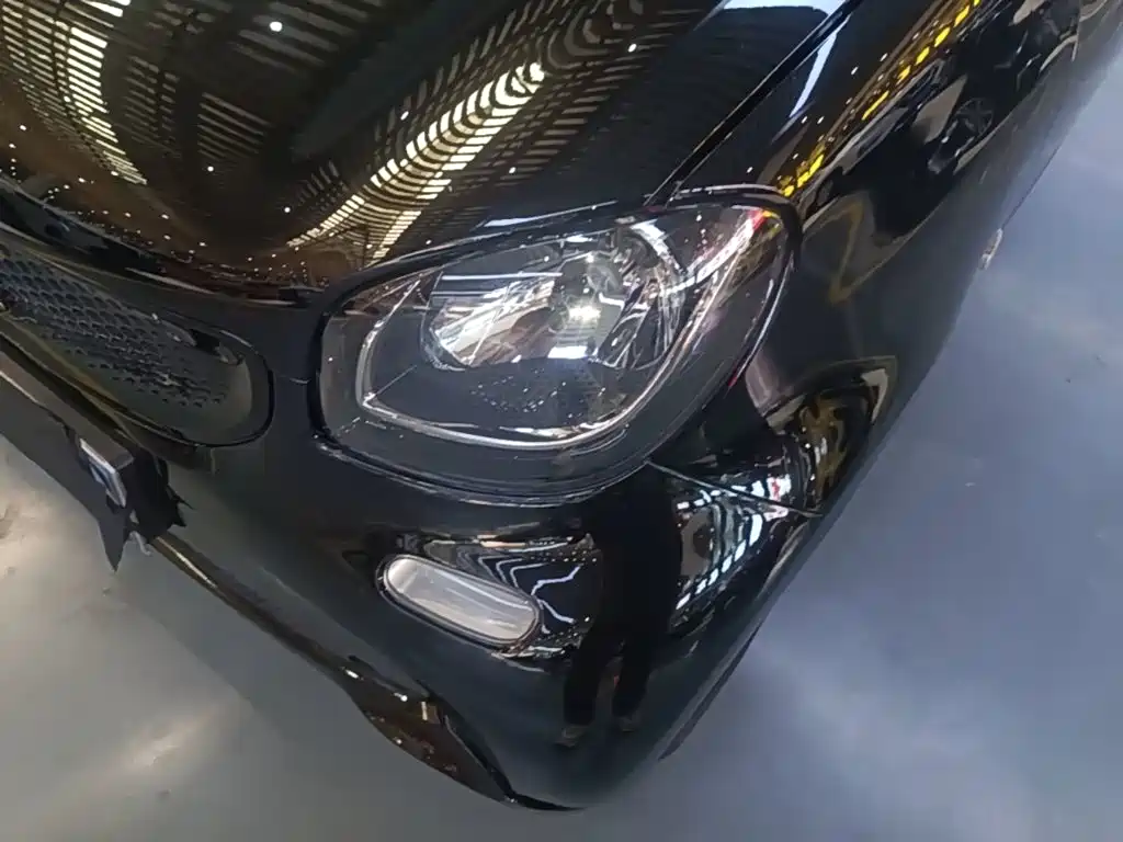 smart Smart Fortwo — миниатюра 24