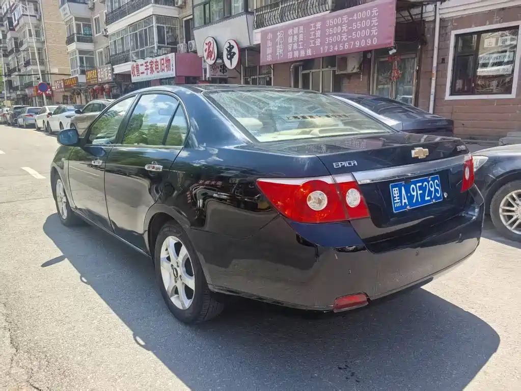 Chevrolet Epica — миниатюра 6