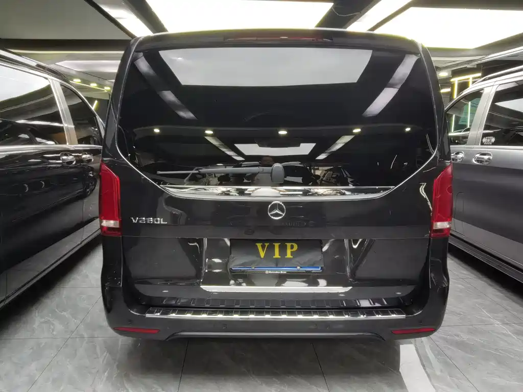 Mercedes-Benz V-Class V 2021 V 260 L Luxury