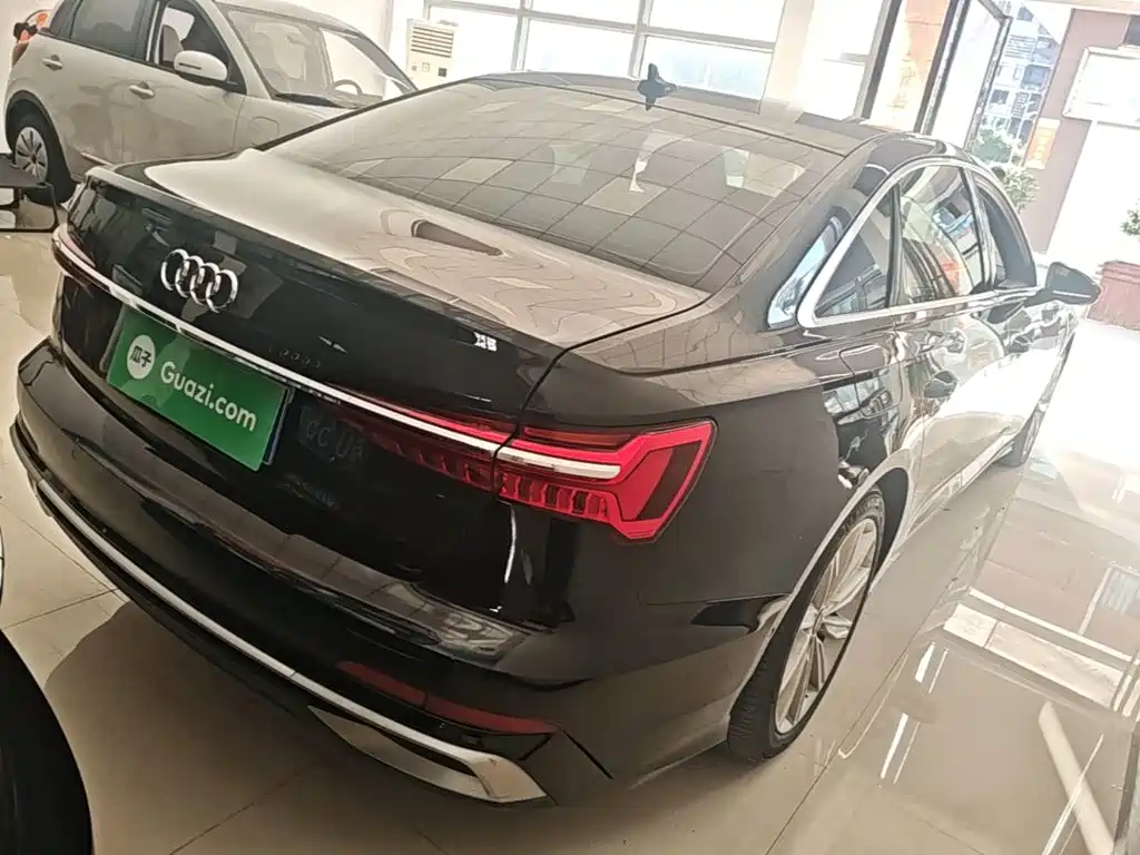 Audi A6L — миниатюра 7