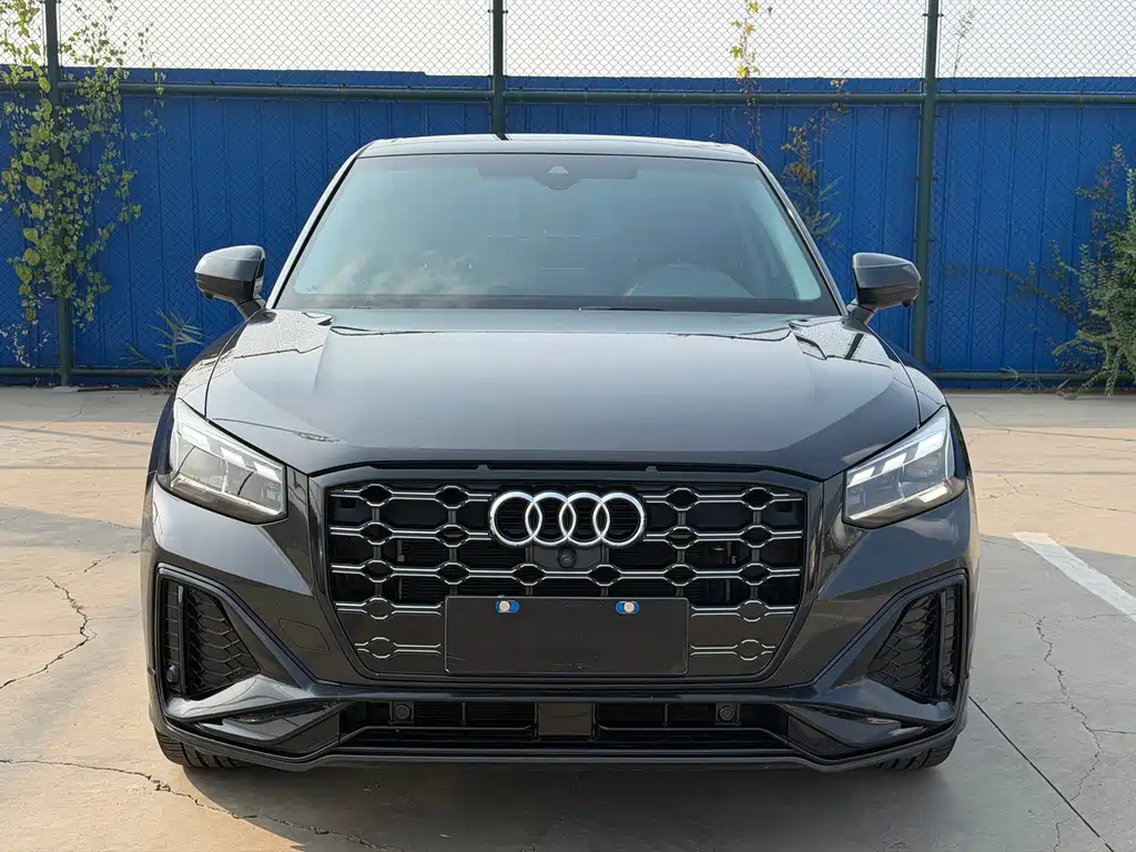 Audi Q2L — миниатюра 2