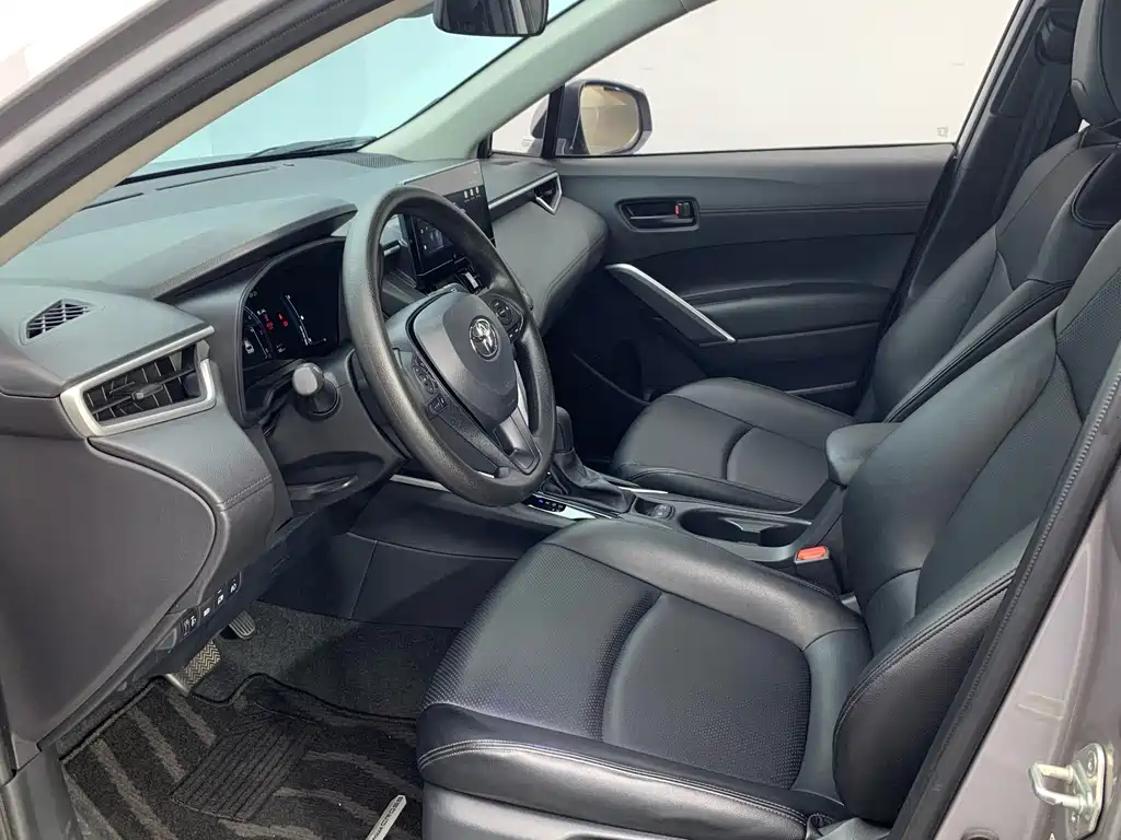 Toyota Corolla Cross 2024 2.0L