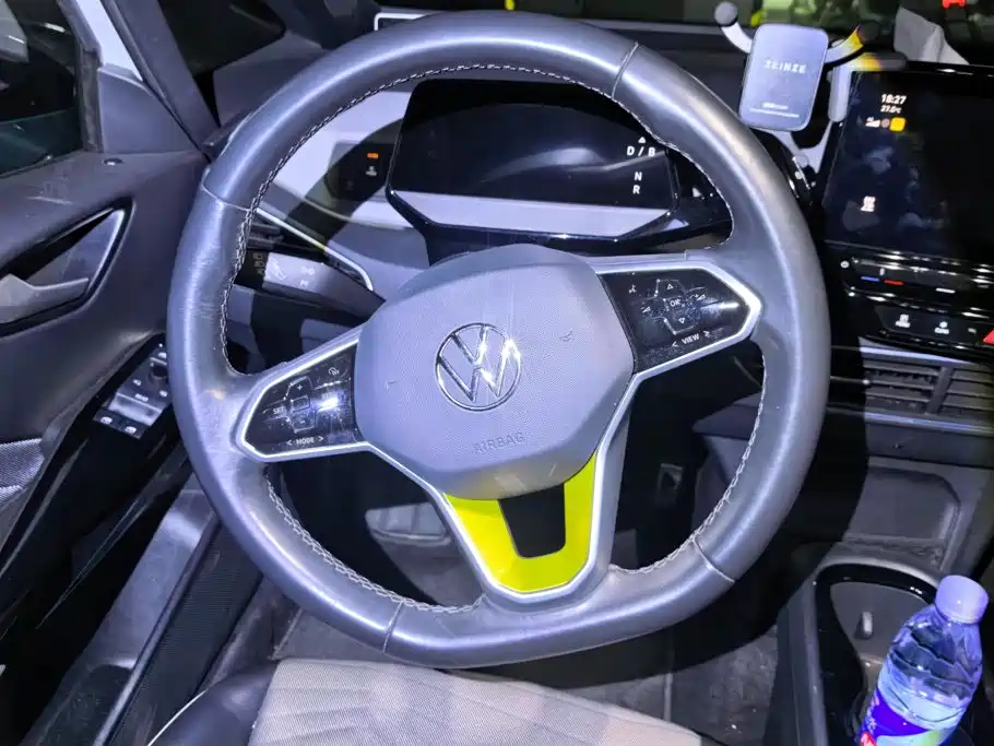 Volkswagen ID.3 — миниатюра 15