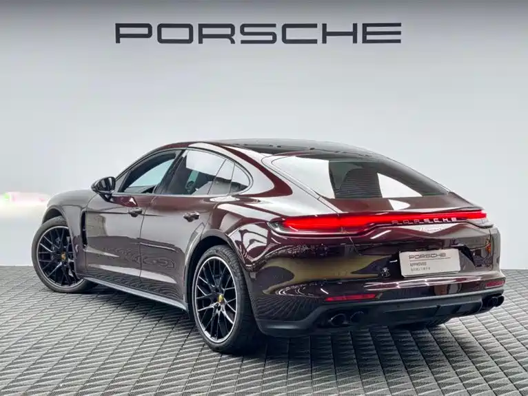 Porsche Panamera — миниатюра 5
