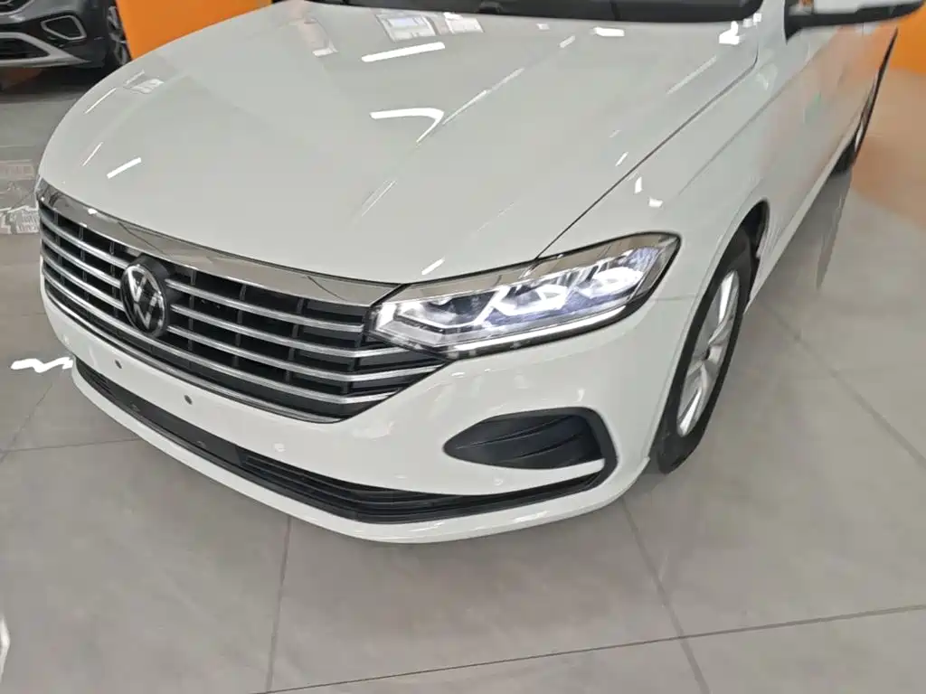 Volkswagen Lavida — миниатюра 24