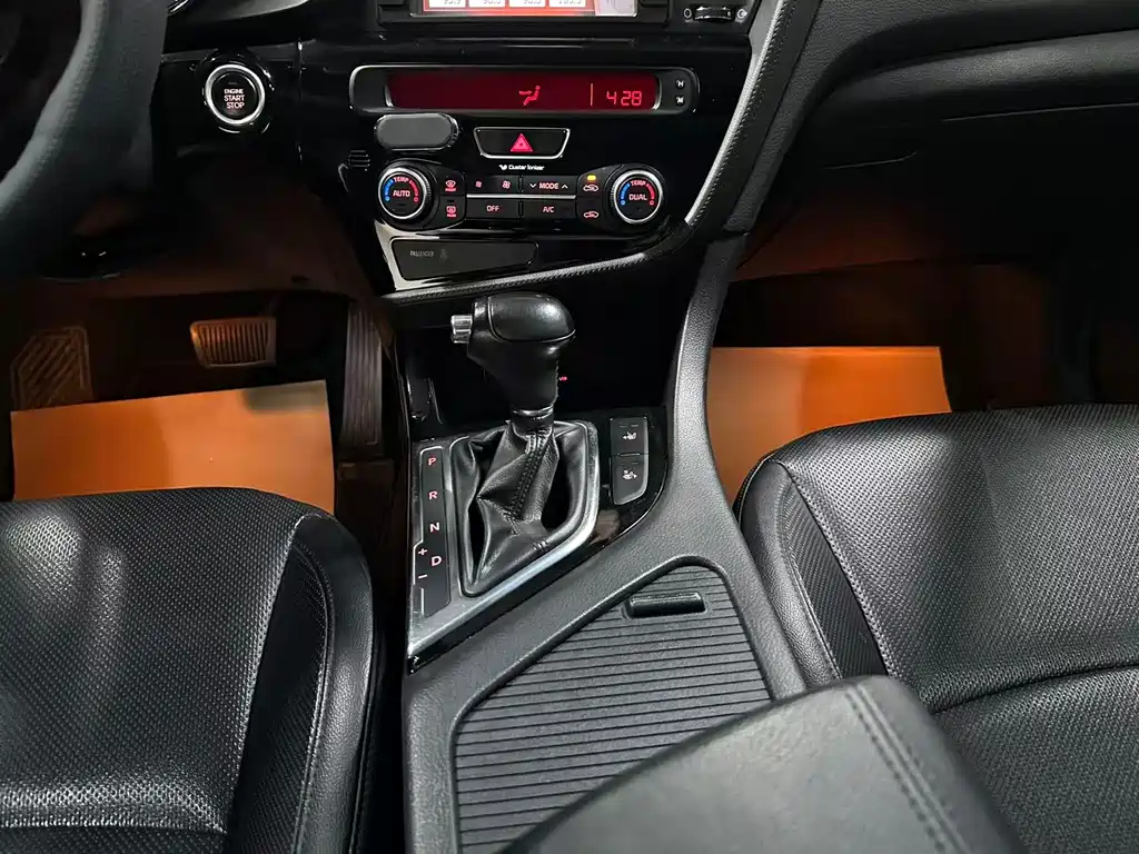 Kia K5 — миниатюра 12