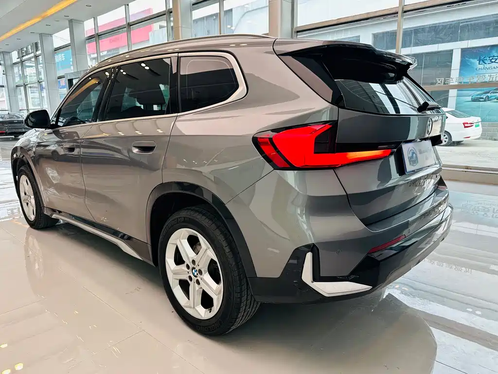 BMW X1 2023 sDrive20Li X