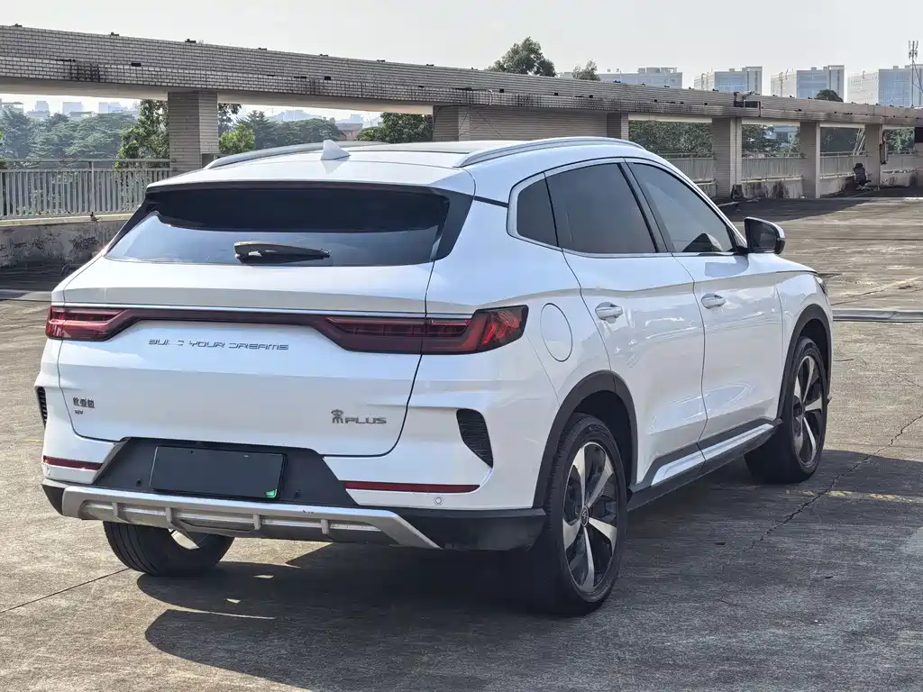 BYD PLUS New Energy — миниатюра 6