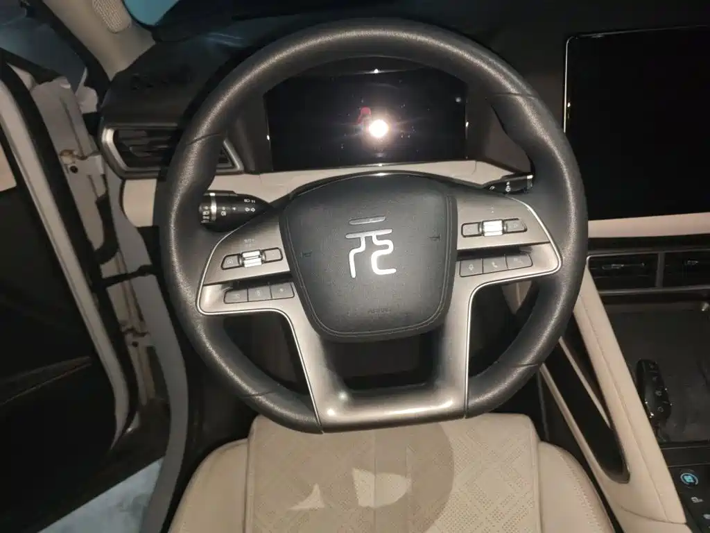 BYD Yuan UP — миниатюра 11