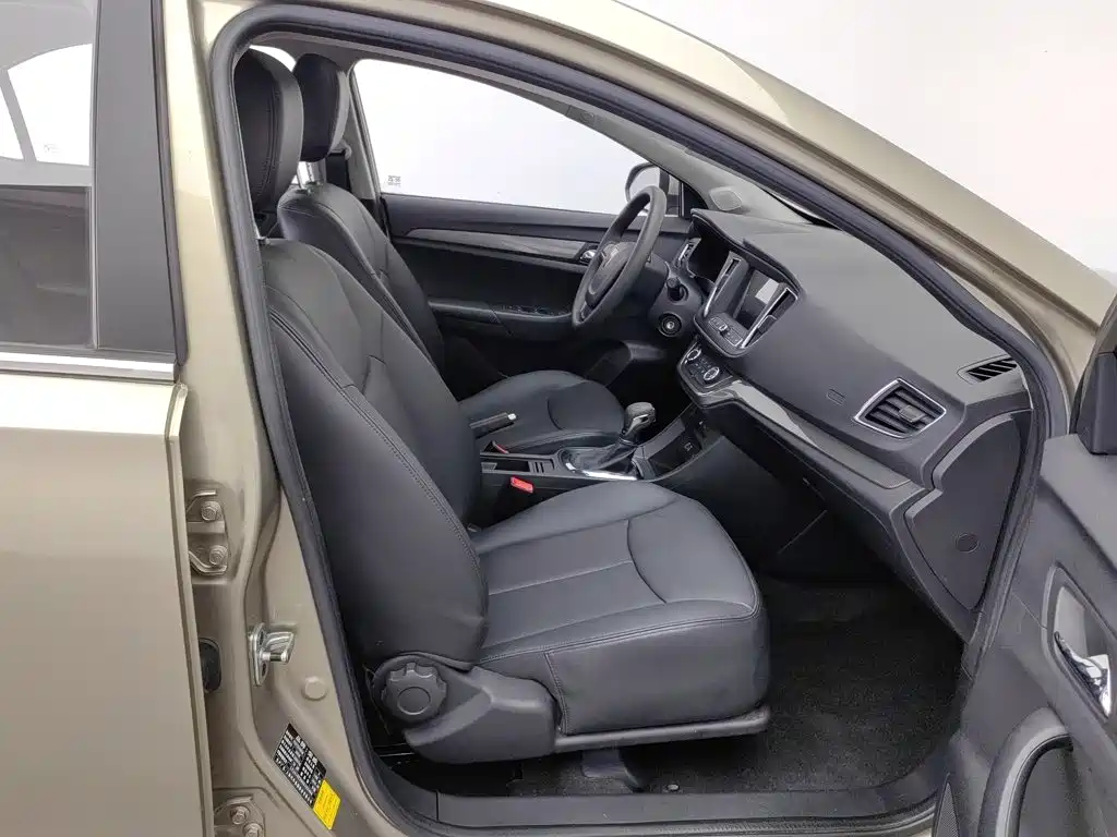 Roewe 360 — миниатюра 23