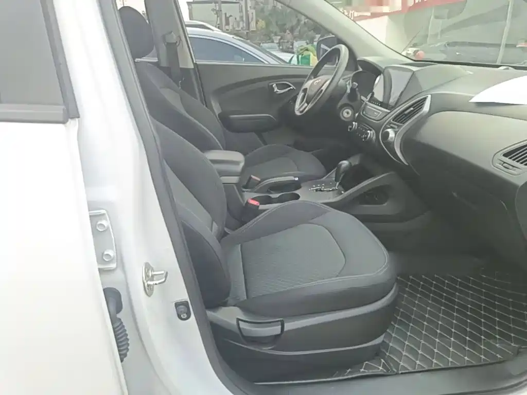 Hyundai ix35 — миниатюра 25